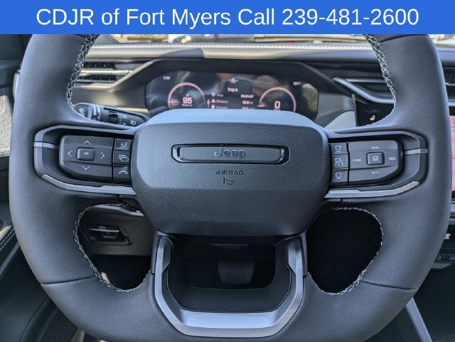 2027 Jeep Cherokee CHEROKEE LAREDO 4X4