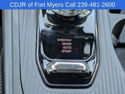 2027 Jeep Cherokee CHEROKEE LAREDO 4X4