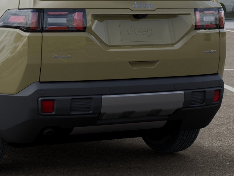 2027 Jeep Cherokee CHEROKEE LAREDO 4X4