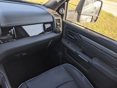 2026 RAM Ram 3500 RAM 3500 LIMITED CREW CAB 4X4 8' BOX