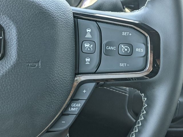 2026 RAM Ram 3500 RAM 3500 LIMITED CREW CAB 4X4 8' BOX