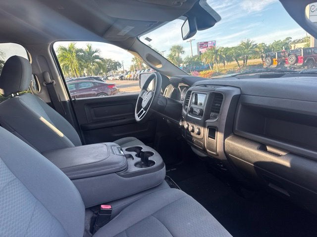 2018 RAM 1500 Express Crew Cab 4x2 5'7' Box