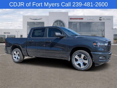 2026 RAM Ram 1500 RAM 1500 EXPRESS CREW CAB 4X2 5'7' BOX