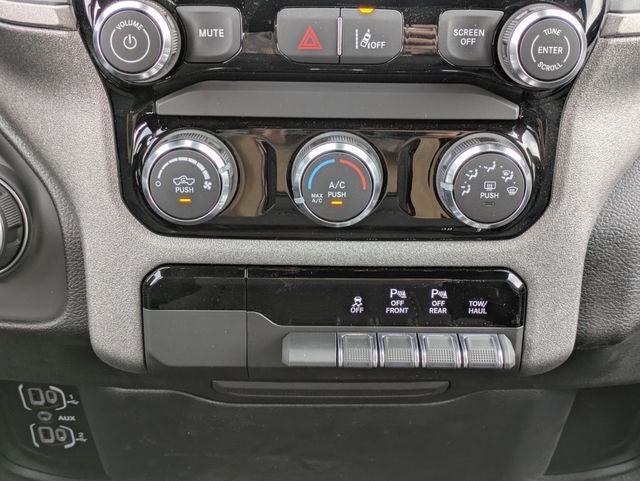 2026 RAM Ram 1500 RAM 1500 EXPRESS CREW CAB 4X2 5'7' BOX