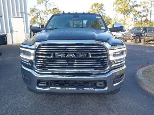 2020 RAM 2500 Laramie Crew Cab 4x4 6'4' Box