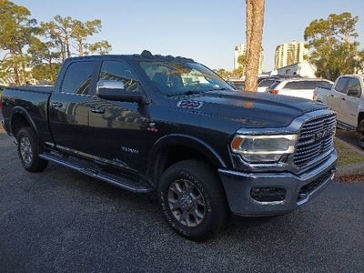 2020 RAM 2500 Laramie Crew Cab 4x4 6'4' Box