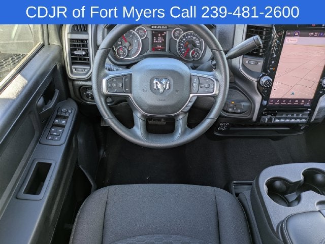 2027 RAM Ram 2500 RAM 2500 TRADESMAN CREW CAB 4X4 8' BOX