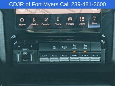 2027 RAM Ram 2500 RAM 2500 TRADESMAN CREW CAB 4X4 8' BOX