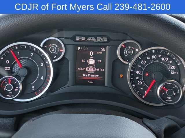 2027 RAM Ram 2500 RAM 2500 TRADESMAN CREW CAB 4X4 8' BOX