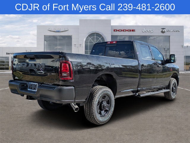 2027 RAM Ram 2500 RAM 2500 TRADESMAN CREW CAB 4X4 8' BOX