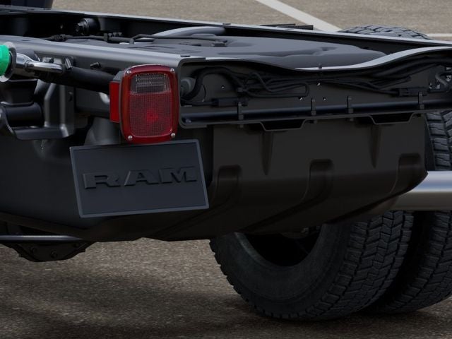 2026 RAM Ram 5500 Chassis Cab RAM 5500 BIG HORN CHASSIS CREW CAB 4X4 60' CA