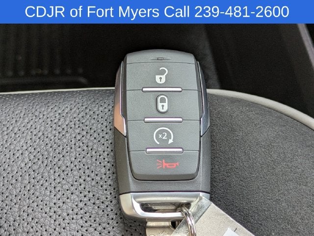 2026 RAM Ram 5500 Chassis Cab RAM 5500 BIG HORN CHASSIS CREW CAB 4X4 60' CA