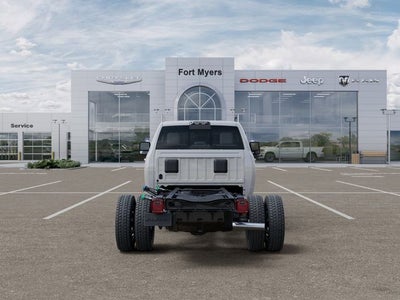 2026 RAM Ram 5500 Chassis Cab RAM 5500 BIG HORN CHASSIS CREW CAB 4X4 60' CA