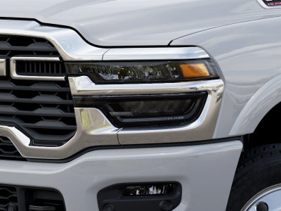 2026 RAM Ram 5500 Chassis Cab RAM 5500 BIG HORN CHASSIS CREW CAB 4X4 60' CA