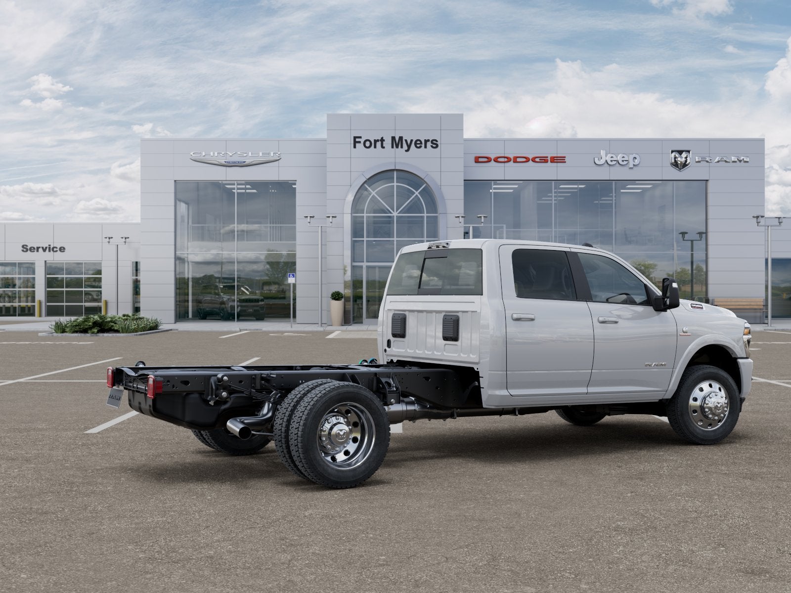 2026 RAM Ram 5500 Chassis Cab RAM 5500 BIG HORN CHASSIS CREW CAB 4X4 60' CA