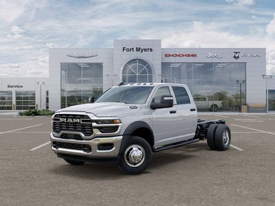 2026 RAM Ram 3500 Chassis Cab RAM 3500 TRADESMAN CREW CAB CHASSIS 4X4 60' CA