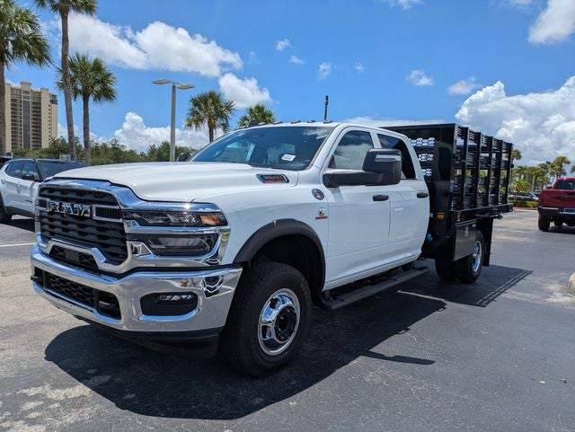 2026 RAM Ram 3500 Chassis Cab RAM 3500 TRADESMAN CREW CAB CHASSIS 4X4 60' CA
