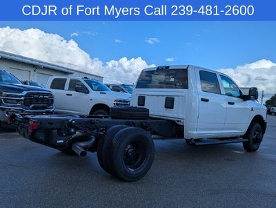 2027 RAM Ram 3500 Chassis Cab RAM 3500 TRADESMAN CREW CAB CHASSIS 4X4 60' CA