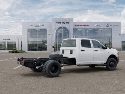 2027 RAM Ram 3500 Chassis Cab RAM 3500 TRADESMAN CREW CAB CHASSIS 4X4 60' CA