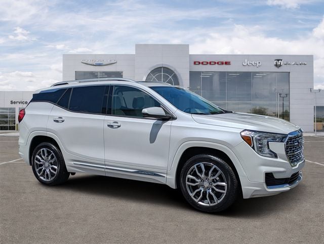 2022 GMC Terrain AWD Denali