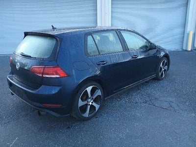 2018 Volkswagen Golf GTI Base