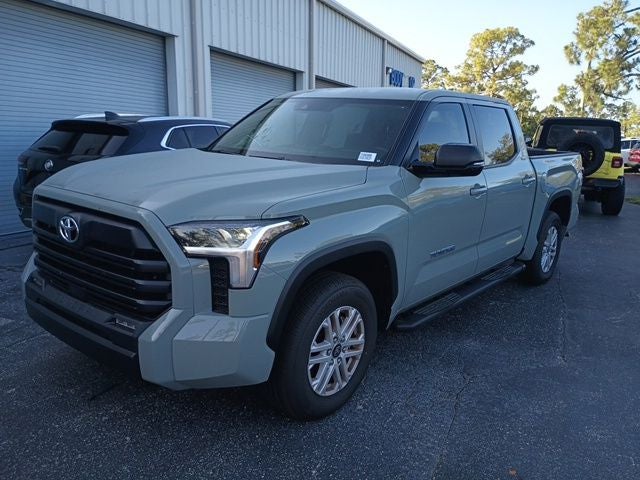 2026 Toyota Tundra SR5 CrewMax 5.5' Bed