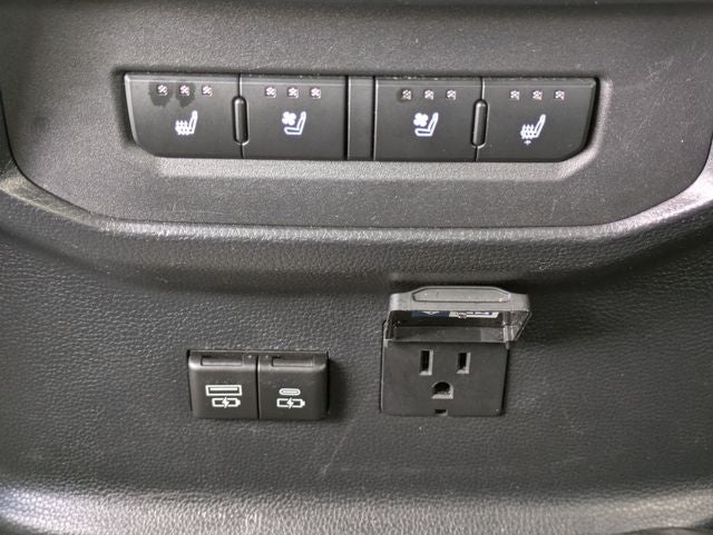 2023 Toyota Tundra 4WD Platinum