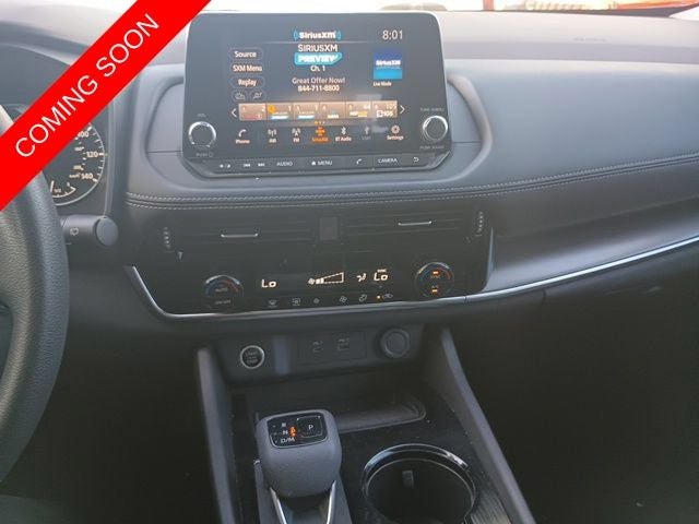 2022 Nissan Rogue SV FWD