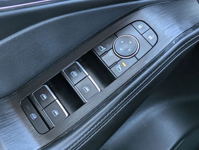 2023 Nissan Rogue Platinum FWD