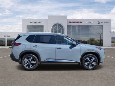 2023 Nissan Rogue Platinum FWD