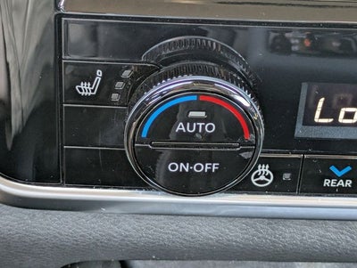 2023 Nissan Rogue Platinum FWD