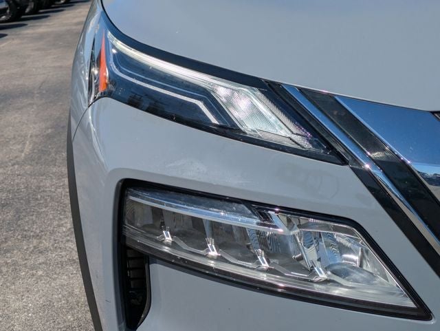 2023 Nissan Rogue Platinum FWD