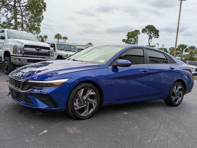 2025 Hyundai Elantra SEL Convenience