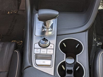 2022 Genesis G70 2.0T RWD