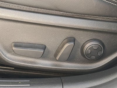 2022 Genesis G70 2.0T RWD