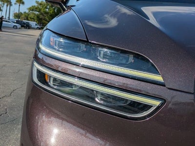 2022 Genesis GV70 2.5T AWD