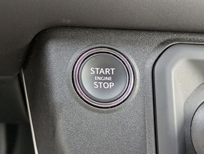 2025 Land Rover Defender 110 P300