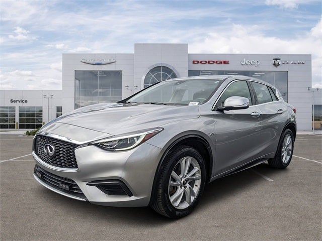 2018 INFINITI QX30 Base