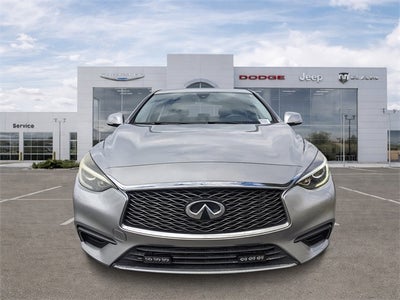 2018 INFINITI QX30 Base