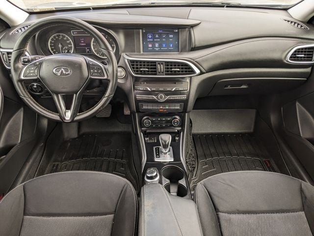 2018 INFINITI QX30 Base