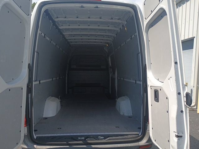 2021 Mercedes-Benz Sprinter 2500 High Roof V6