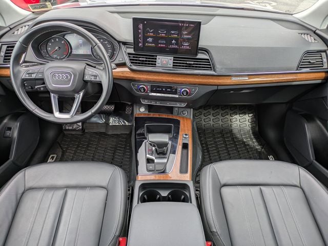 2023 Audi Q5 Premium 40 TFSI quattro S tronic