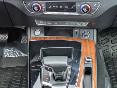 2023 Audi Q5 Premium 40 TFSI quattro S tronic