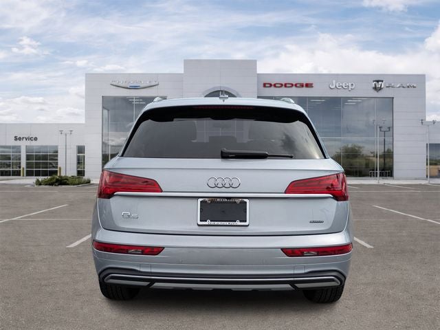 2023 Audi Q5 Premium 40 TFSI quattro S tronic