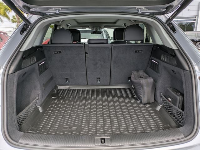 2023 Audi Q5 Premium 40 TFSI quattro S tronic