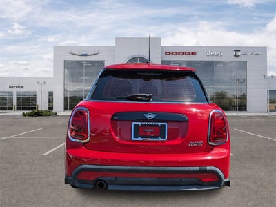 2022 MINI Hardtop Cooper