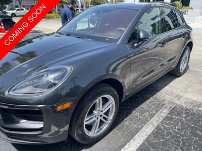 2023 Porsche Macan T