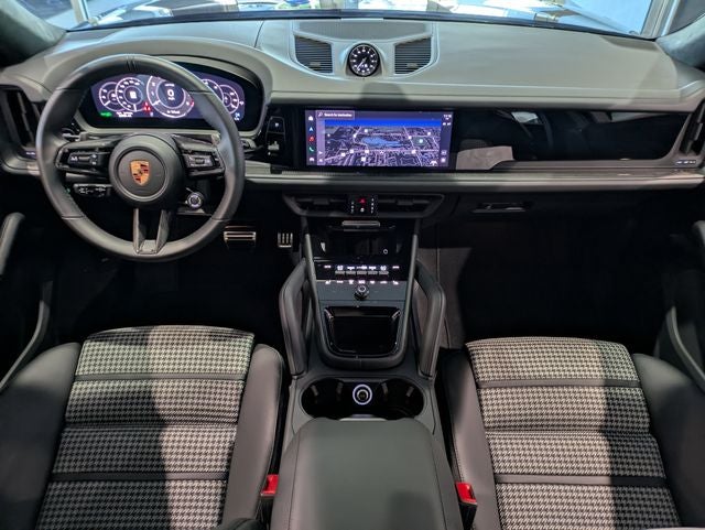 2026 Porsche Cayenne Coupe GTS