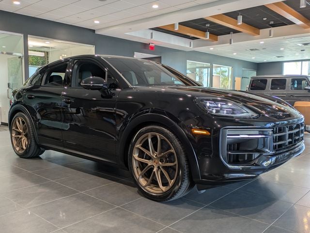 2026 Porsche Cayenne Coupe GTS