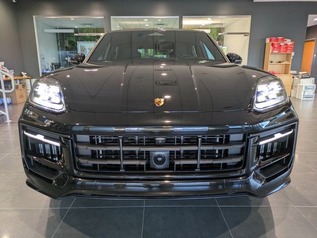 2026 Porsche Cayenne Coupe GTS